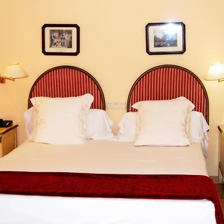 El Dorado Hotel